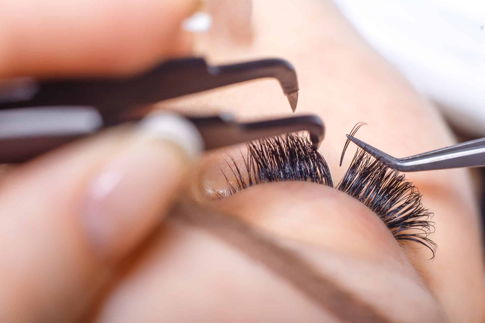 The Micro-Bubble Technique is the most popular glue application technique