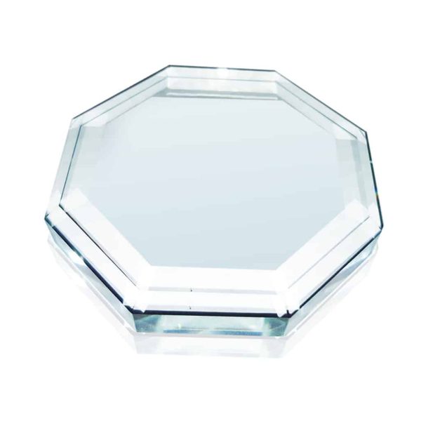 Use this crystal tile to place your eyelash extensions adhesive while applying eyelash extensions.